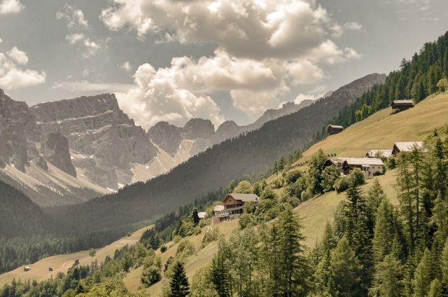 Immagine:Tlisöra nel cuore della Val Badia